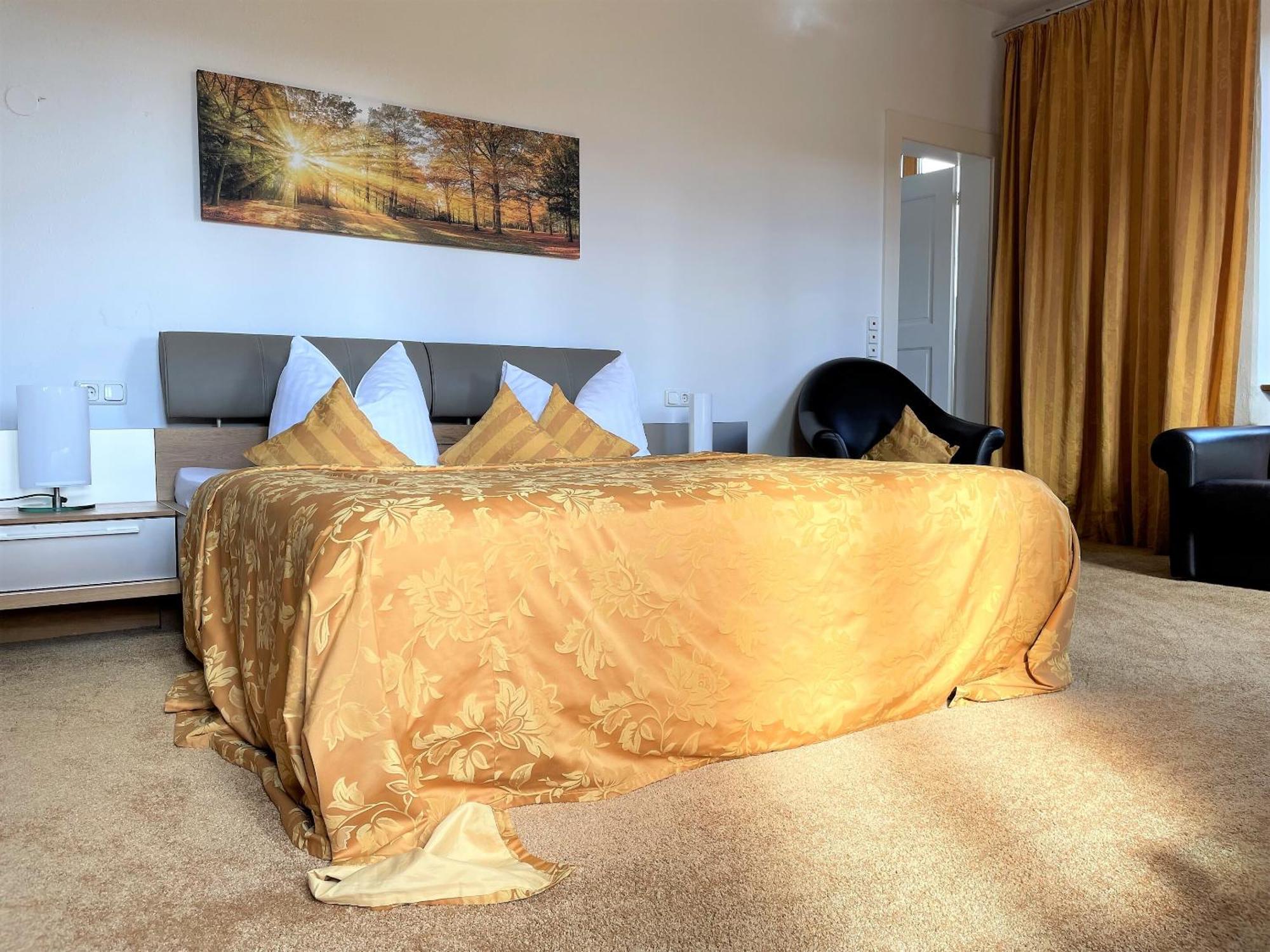 Hotel & Restaurant Schloss Weissenburg Uhlstädt Δωμάτιο φωτογραφία